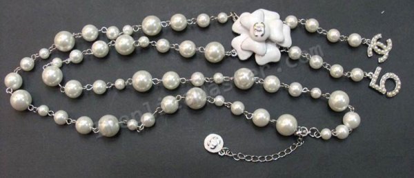 Chanel White Pearl Necklace Replik