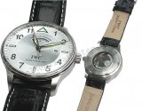 IWCのユニバーサル時間はレプリカ時計を協調