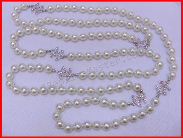 Chanel Diamond White Pearl Necklace Replica