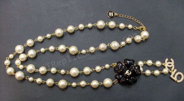 Chanel White Pearl Necklace Replica