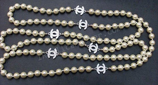 Chanel White Pearl Necklace Replica