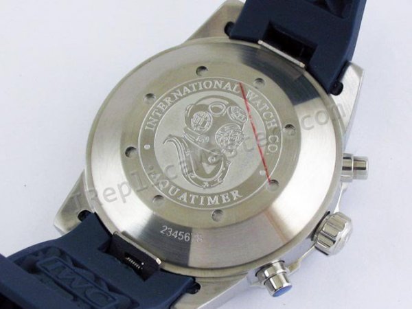 IWCのAquatimerクロノグラフレプリカ時計