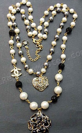 Chanel White Diamond Pearl Necklace Replica