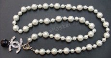 Chanel Diamond White Pearl Necklace Réplica