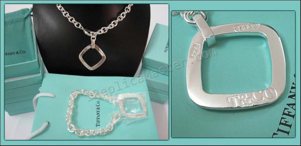 Tiffany Set Of Silver Necklace And Bracelet Replica