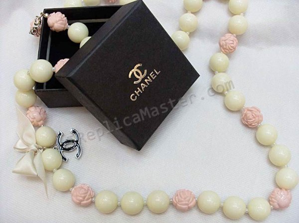 Chanel collier blanc Réplique - Cliquez sur l'image pour la fermer