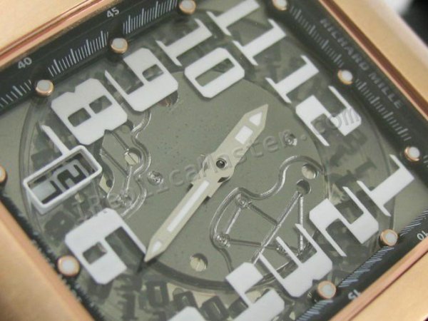 リチャードはRM016のRGレプリカ時計をミル