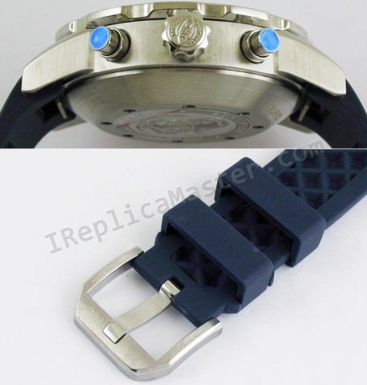 IWCのAquatimerクロノグラフレプリカ時計