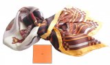 Hermes Carré 70 En Foulard en soie Vintage Réplique Hermes Carré 70 En Foulard en soie Vintage Réplique
