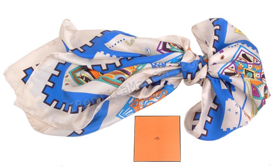Hermes Carre 70 No cachecol de seda Vintage  Clique na imagem para fechar
