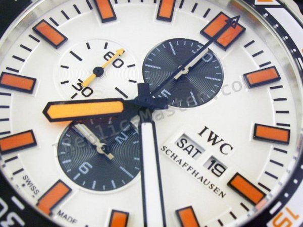IWCのAquatimerクロノグラフレプリカ時計